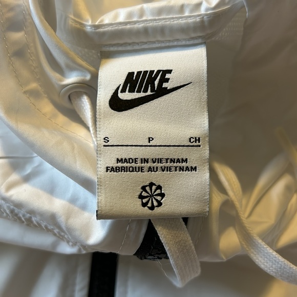 Nike windbreaker size S - Picture 2 of 2